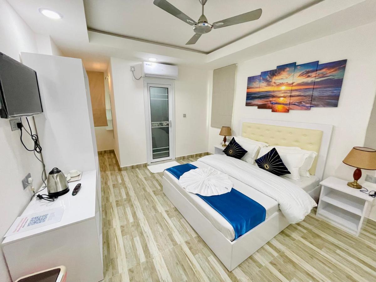 Marine Holiday Hulhumale Exterior foto